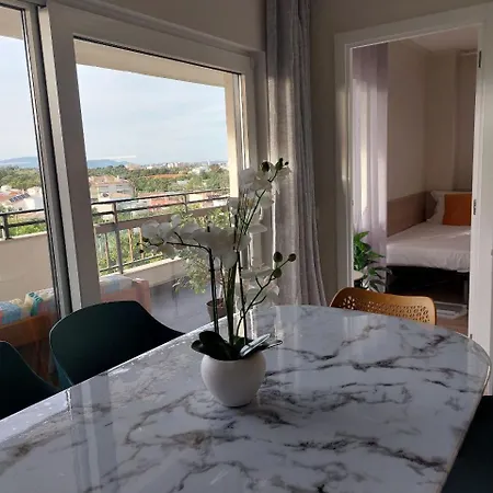Fantastic In Do Vau Apartment *